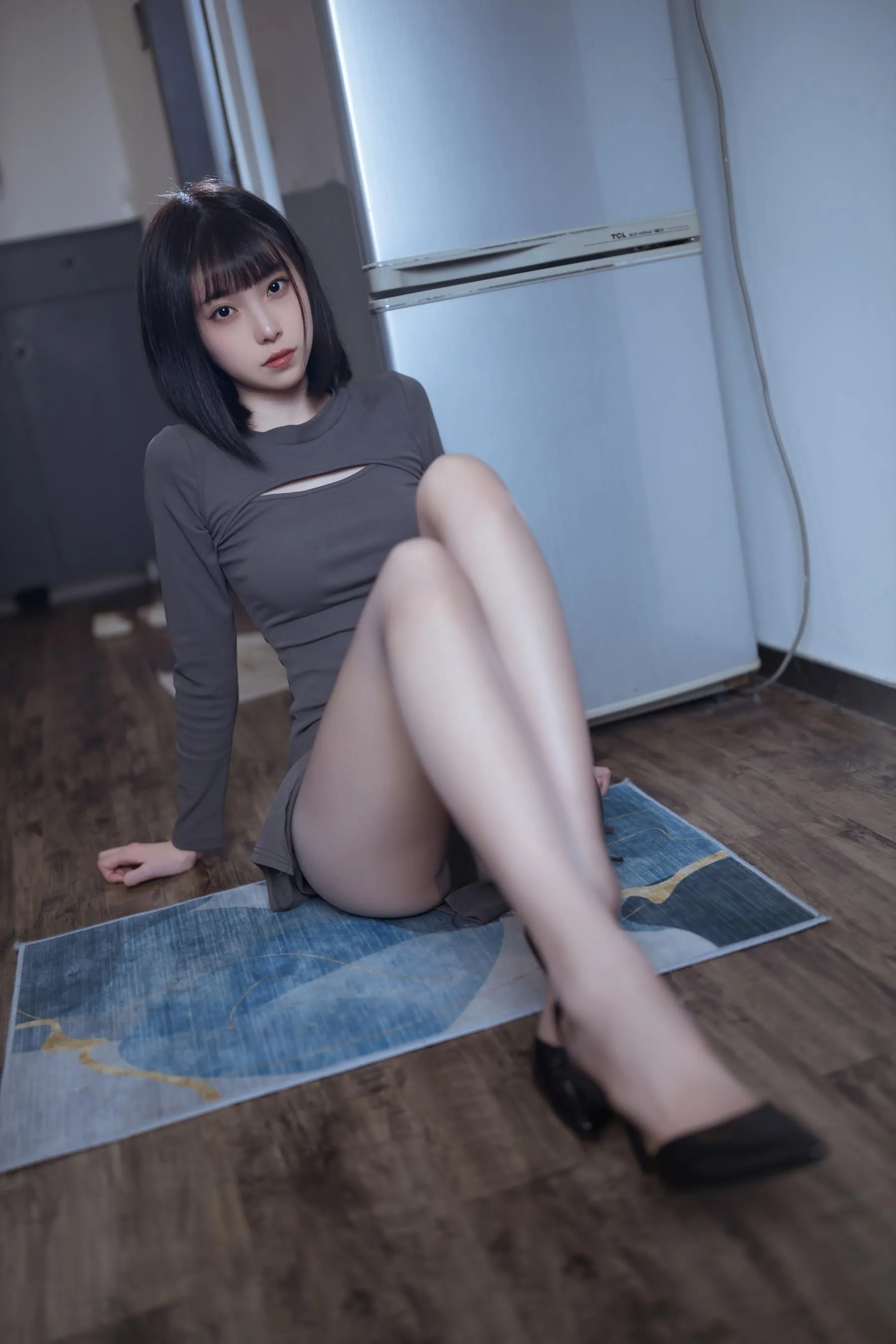 许岚LAN – NO.24 灰裙X灰丝姐姐 [40P]插图7